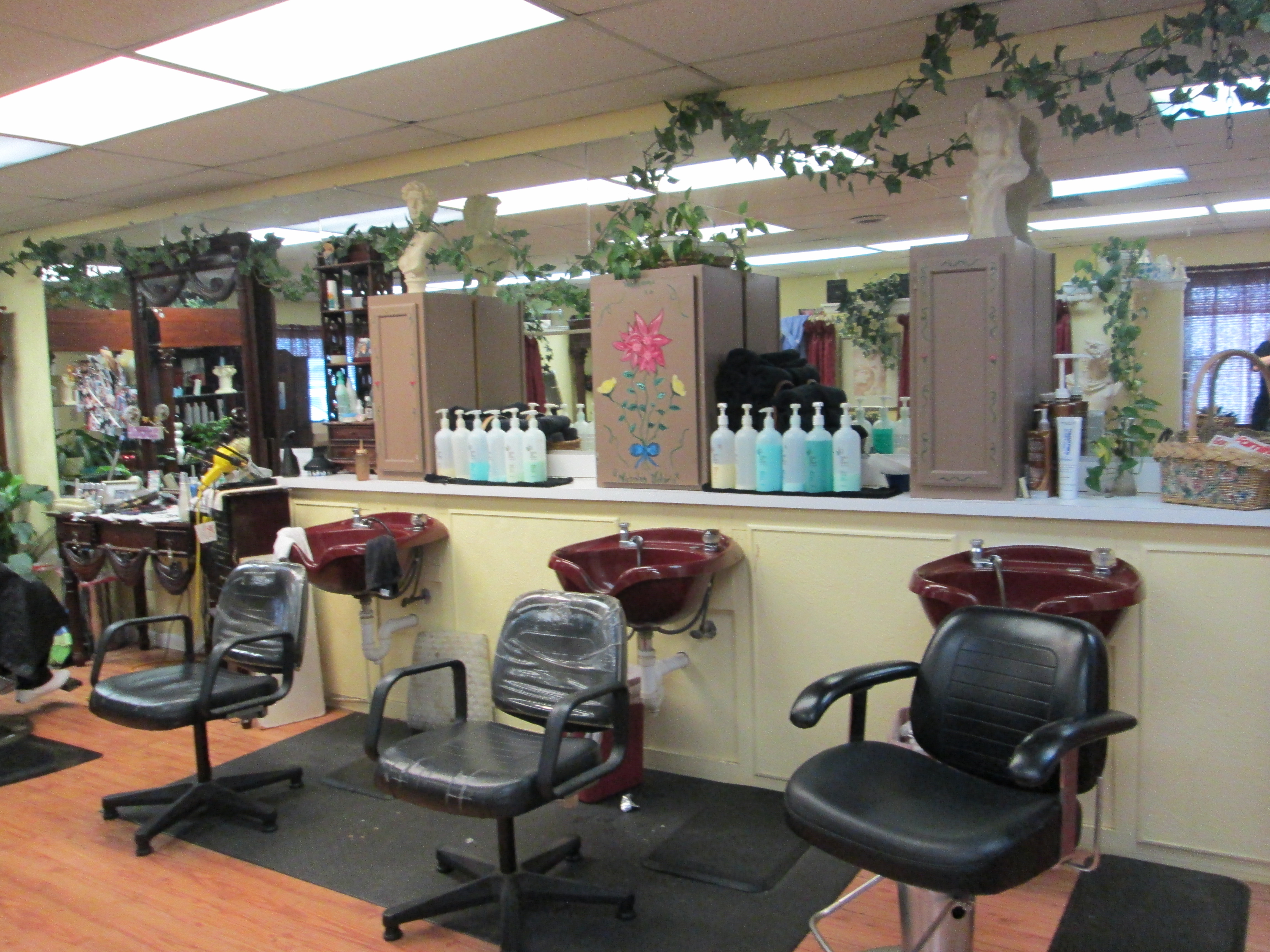 Nicholas Victoria Hair Studio